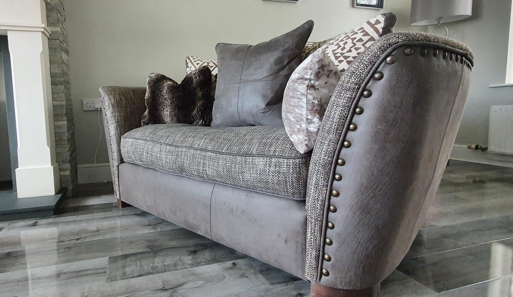 Sofology Hendrix 3 & 2 seater sofas. in St Helens for £400.00 for sale