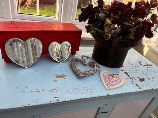 Buy & Sell Kent Maidstone - Photos for bundle love hearts mirrors ornaments prop