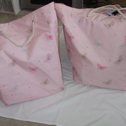 Rope handled bags pink/white striped, butterfly motifs
35 cm x 50 cm (14" x 20)
one has some scribbling top of one side other side's fine
open topped