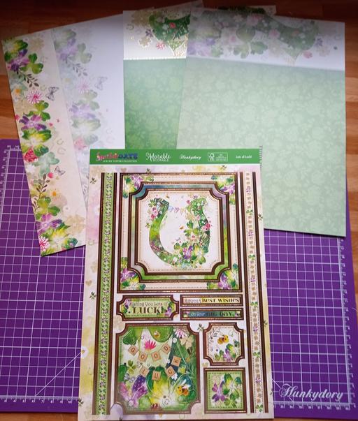 courses Pembrokeshire - Wales Clarbeston Road - Pembrokeshire - Photos for Card Crafting bundle