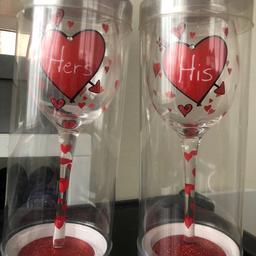 Brand new never been opened
One for £10 or both for £18
Great gift for Valentines lovers