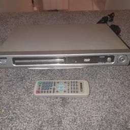 Acoustic Sounds DVD player 

Used but still in a good working condition.

Scart Output

Complete with original remote control.

General signs of wear and tear 

Collection from Walsall WS3