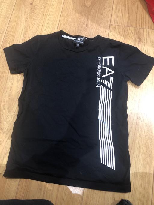 Buy & Sell Hertfordshire Broxbourne - Photos for Genuine Armani t shirt