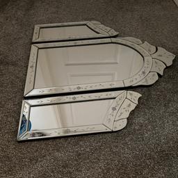 Lovely 3 way mirror with bevelled patterned frame