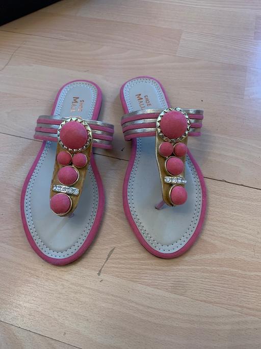 Buy & Sell West Midlands Birmingham - Photos for Pink flip flops