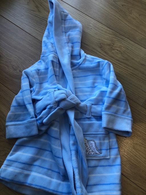 Buy & Sell Hertfordshire Broxbourne - Photos for Brand new Baby Disney bath gown