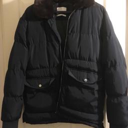 Nines collection men’s quilted jacket
Size: medium
Good condition, but needs a new zip.

Collection or will deliver local