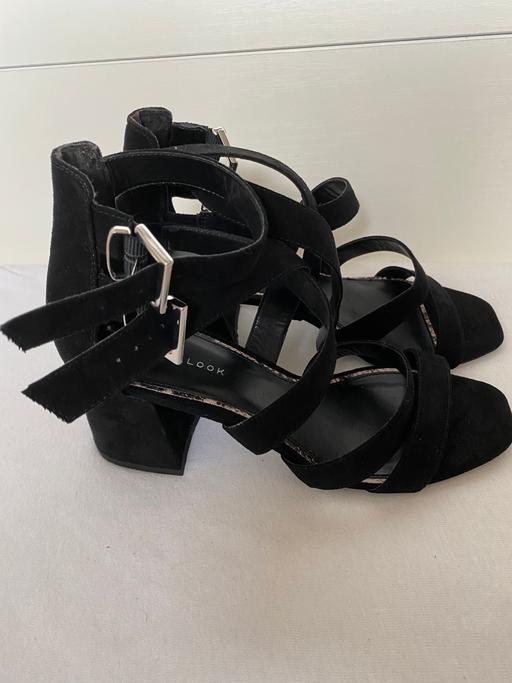 Buy & Sell Hertfordshire Broxbourne - Photos for NEW LOOK black heels