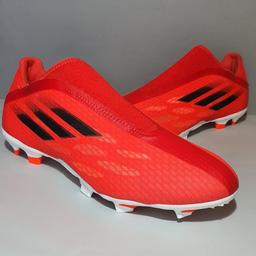Adidas Speedflow .3 Lace Less Moulded Football Boots

Size 9.5 UK

Brand New

Postage costs are 4.20 with Royal Mail 2nd Class recorded delivery, collection from Leeds LS17 area is more than welcome.