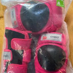 Pink elbows knee protectors 
For skating /skateboarding