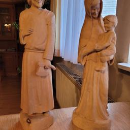 Geschnitzte Figuren!Lindenholz
Maria und Jesuskind und Josef  ca.43 cm hoch!Pro Figur 60 Euro bei Abnahme beider 100 Euro