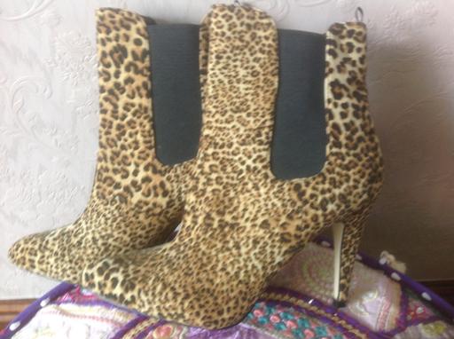 Buy & Sell South Yorkshire Barnsley - Photos for Leopard print boots