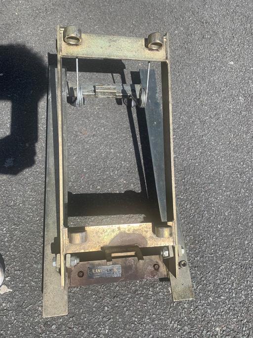 Buy & Sell Upholland West Lancashire - Photos for Automatic cask tilting stillages