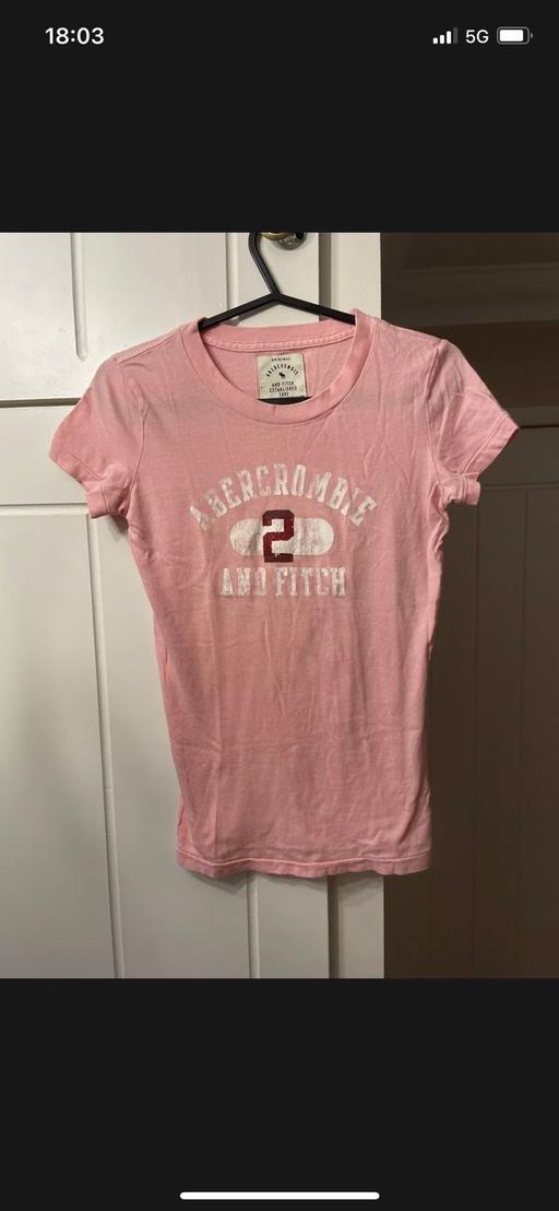 Buy & Sell West Midlands Birmingham - Photos for Abercrombie and Fitch Pink Tshirt - Size XS