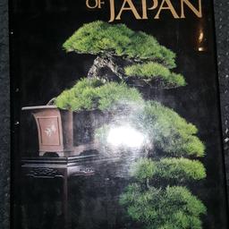 Excelent full colour book with hundreds of species of minature japanese trees.