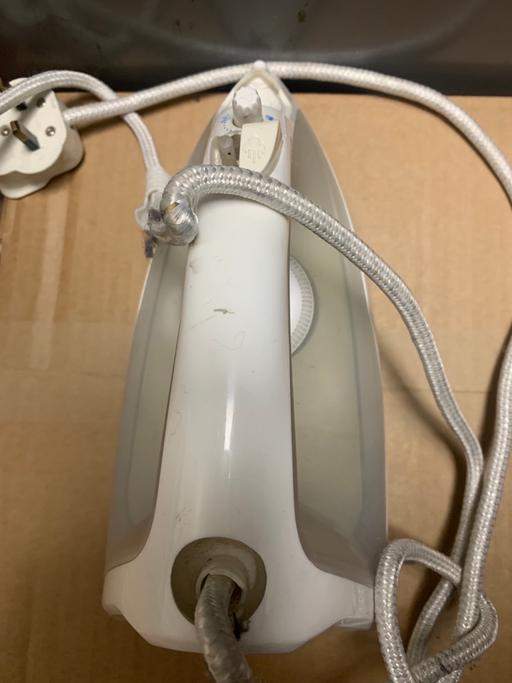 Buy & Sell West London Hounslow - Photos for Steam iron