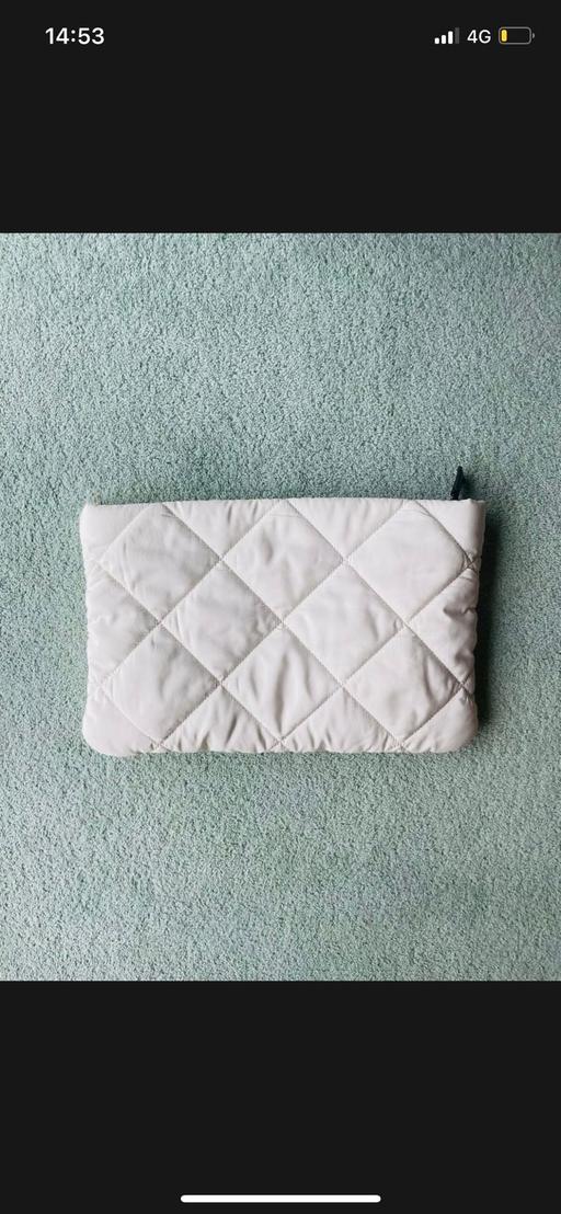 Buy & Sell West Midlands Birmingham - Photos for Zara Cream White Quilted Clutch Bag