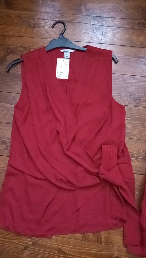 Buy & Sell West Midlands Sandwell - Photos for H&M blouses burgundy 8&10s