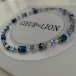 Halskette GeoCUBE® mit Swarovski® Kristallen
Neupreis 159,00€
