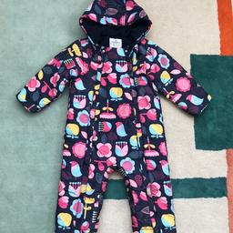 M&S baby girl winter full body suit 2-3 yo. 
Used but in good condition.