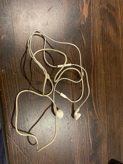 Buy & Sell South West London Merton - Photos for Earphones