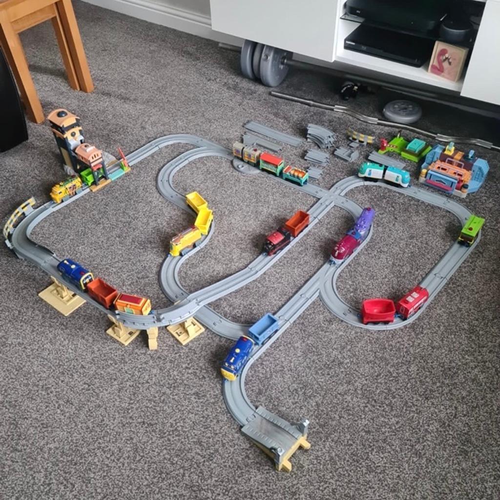 Chuggington train track and trains in Barnsley für 20,00 £ zum Verkauf