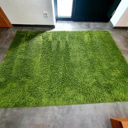 Wir verkaufen unseren schönen Teppich in grün, Größe 160x230cm, im sehr guten und gepflegten Zustand. 

Wir sind ein tierfreier Nichtraucherhaushalt.