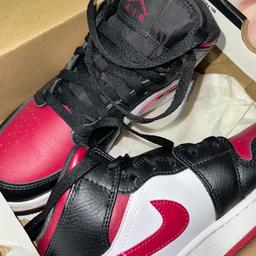 Nike air Jordan 1 bred toe (gs)
Uk 4.5
Worn a few times
Open to offers
100% authentic
Comes with original box