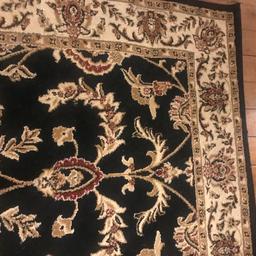 Beautiful rug in excellent condition, 170cmx 120cm, collection from central Bewdley