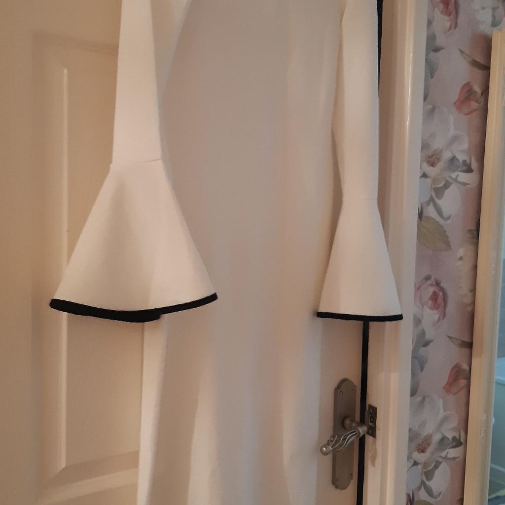 new with tag boohoo size 14 tall white midi pencil dress