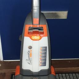 I have a Vax Rapide Ultra carpet/cleaner, good condition. Comes with upholstery attachment hose and brush.

Collect from SE1 3AT (Not in cc zone)