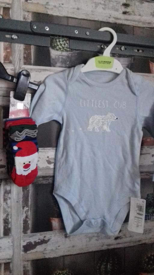 Buy & Sell Northumberland Hartford - Northumberland - Photos for Christmas clothes for boy - 12-24 months