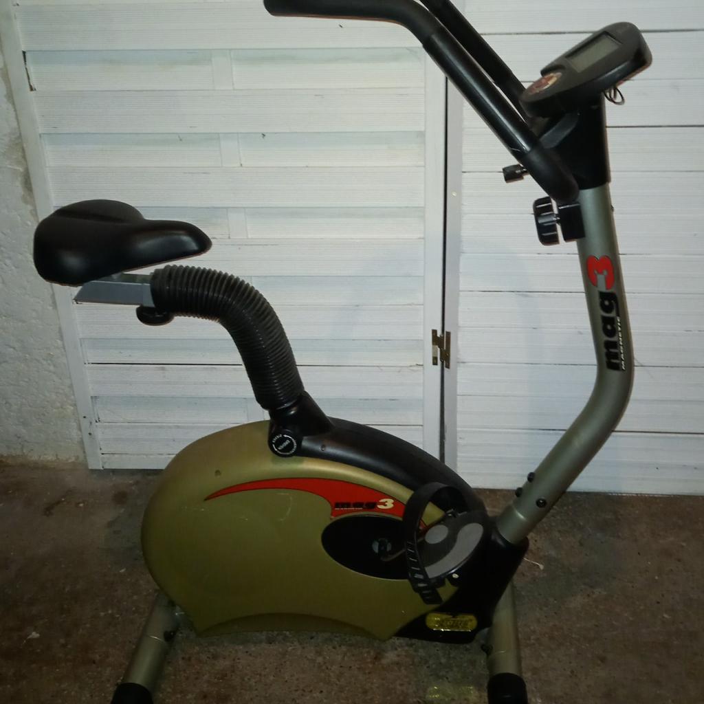 Crane Sports Mag 3 Heimtrainer in 73733 Esslingen für 135,00