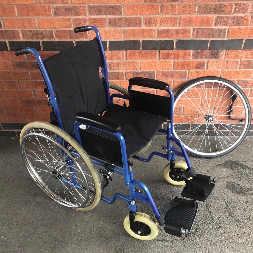 Pharmore Self Propelling folding Wheelchair in DY9 Bromsgrove für 60,00 ...