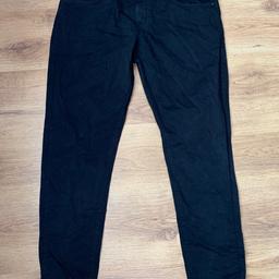 Bkack Chinos in excellent condition.