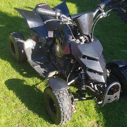 hero have electric quad free space runs perfect comes with charger tyres all good