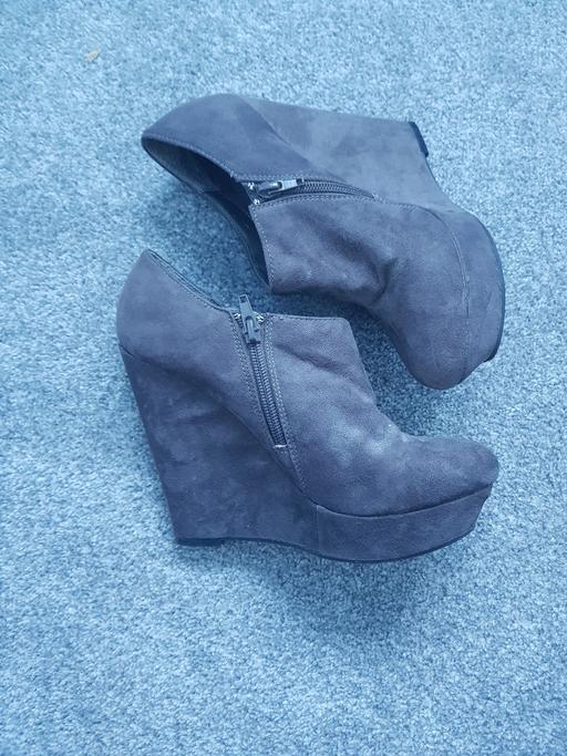 Buy & Sell West Midlands Dudley - Photos for size 6 boot wedge heels