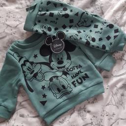 brand new with tags
Disney
3-6months