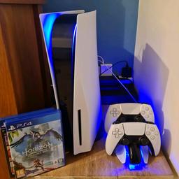 👋 I am selling a ps5 in great condition

comes with
2pads
2games horizon and gta
charging dock
original box and cables

grab a bargain while it lasts