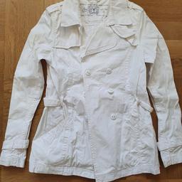 Verkauf weißen Trenchcoat von Esprit und Größe L. Länge ca 70 cm.