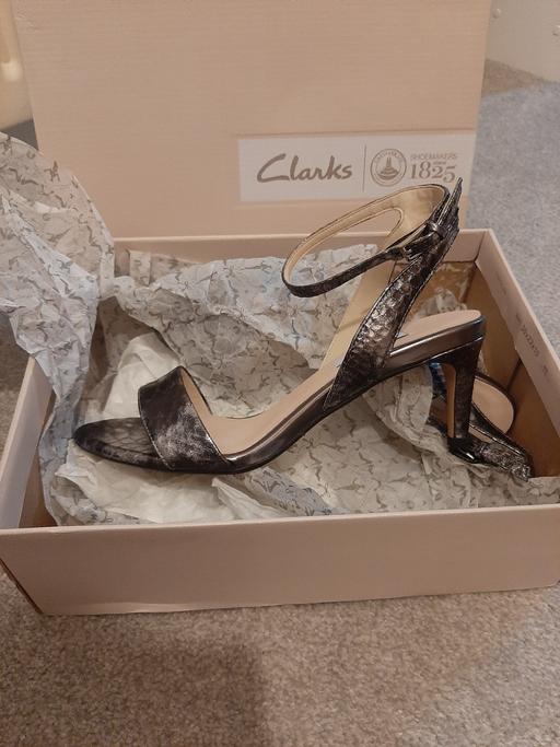 Buy & Sell West Midlands Dudley - Photos for NEW size 7 Clarks ladies heels