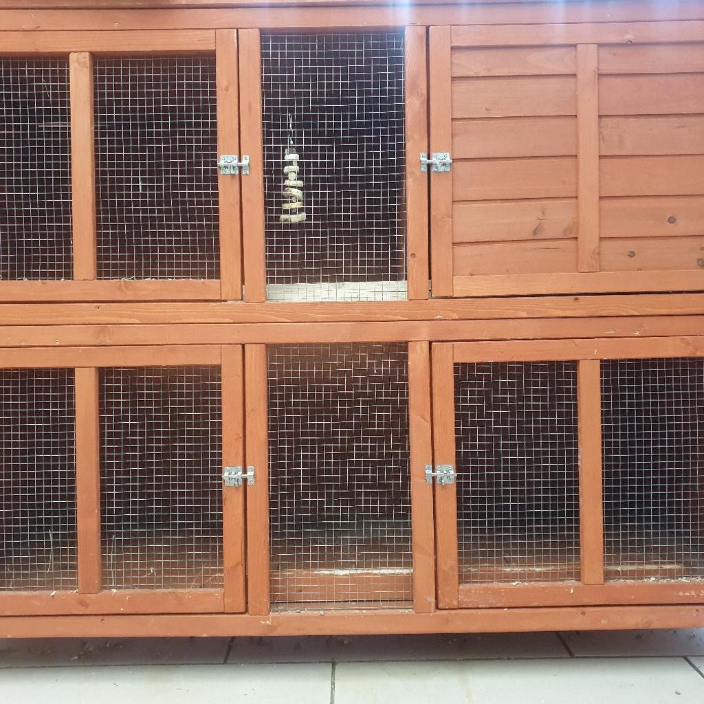 Rabbit hutch, bedding, hay, treat nuggets in NW11 for £60.00 for