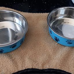 shoes and slippers size 3
small dog bowls with bowl mat
anti kick sleeping bag never used