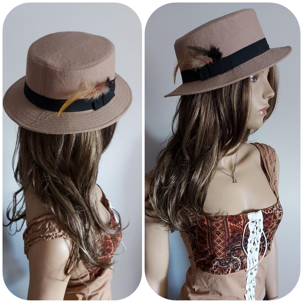 schicker Neuer Damen Hut in beige

für nur 18€ zu verkaufen