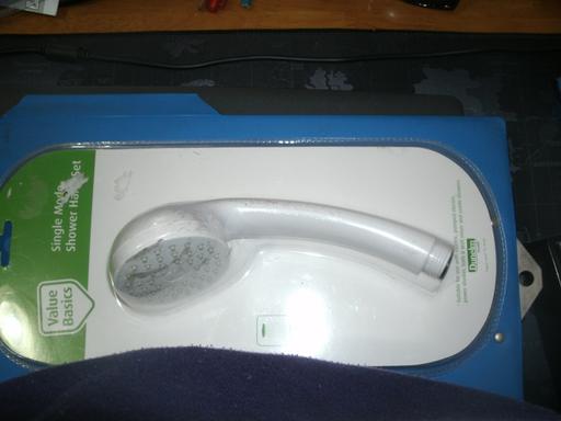 Buy & Sell Barking and Dagenham Barking - Barking and Dagenham - Photos for DUNELM MILL shower head