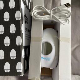 Brand new unused tommee tippe groegg room thermometer. I don’t have the original box for it but it will come in a groegg2 box. Comes with original USB lead.