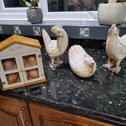 3 x wooden chickens and egg house from next with plastic display eggs. small screw needed for bottom left catch. as seen in pics
pick up wath