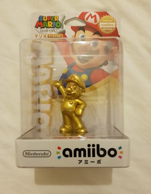 Buy & Sell Hertfordshire North Hertfordshire - Photos for Nintendo Gold Super Mario Amiibo NEW