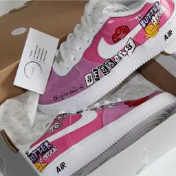 Mean Girls Themed Air Force 1

Description

These Hand-painted Mean Girls Themed Air Force 1 customs are made with Leather Paint, with a Satin Gloss Finish to restore sneakers to their original Factory condition and give them that glossy look.

Available in UK sizes from 2 to 7.5

Prices vary from £80 to £150
message for details