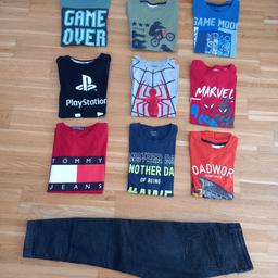 134/140 😍

3x T-Shirts
6x Langarmshirts 
1x Jeans 